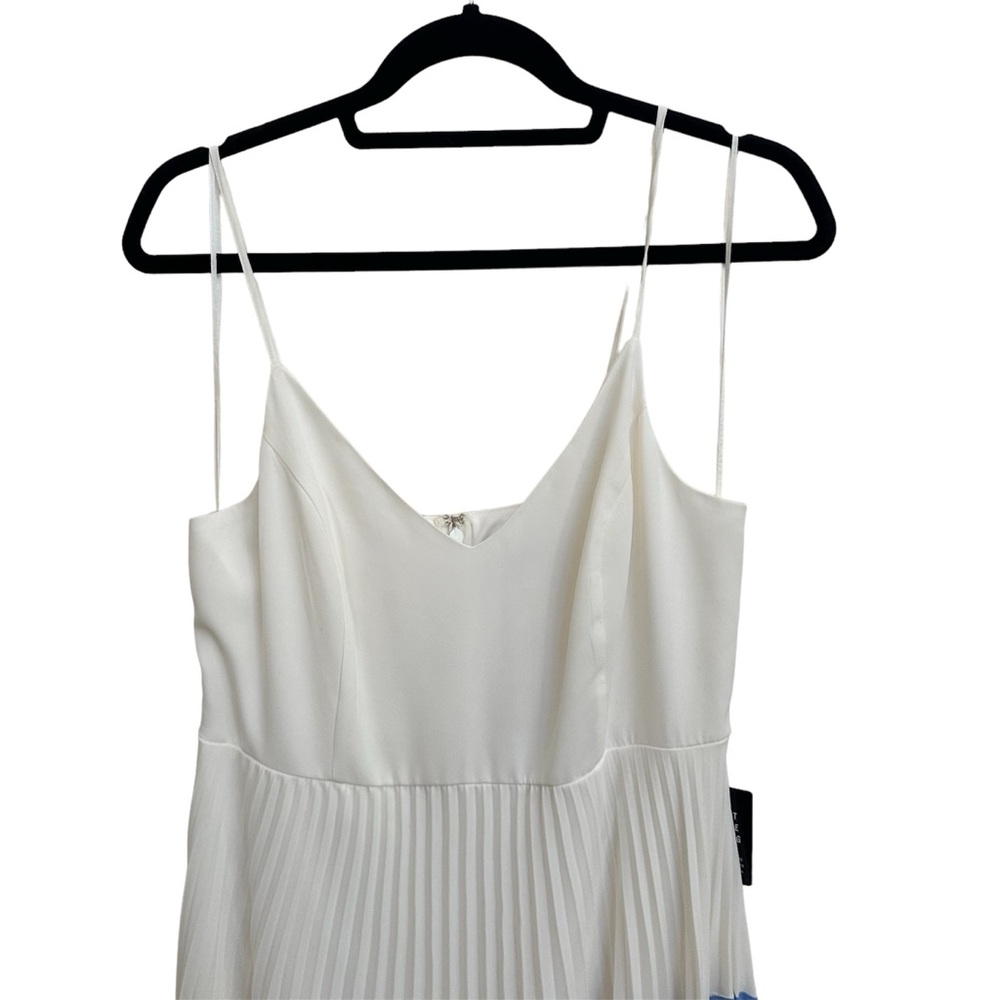 NWT! Express Maxi Dress w/ Pleated Color Block Skirt in Women’s Medium - Picture 2 of 6
